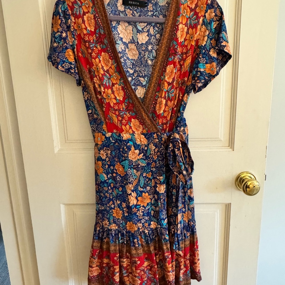 Jessica Red and Orange V-Neck Flutter Sleeve Sundress